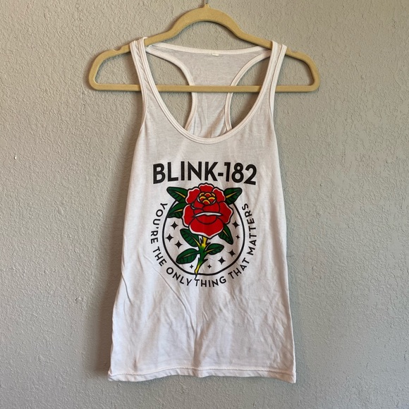 Tops - Blink 182 Graphic Tank